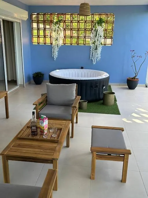 Holiday home Villa Noo La Le Robert