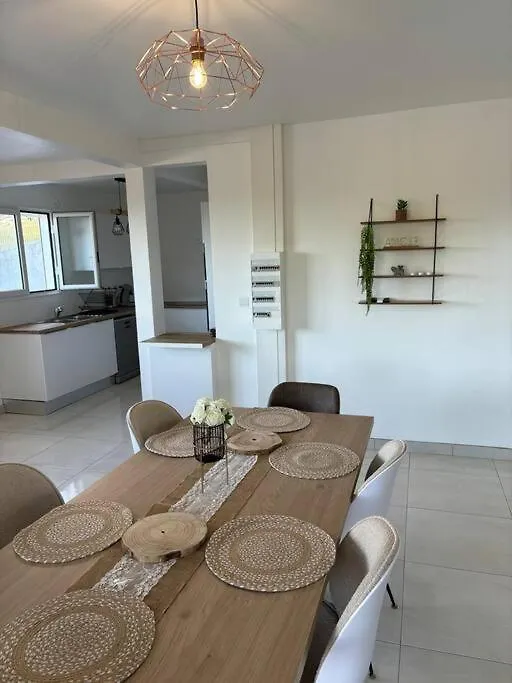 Holiday home Villa Noo La Le Robert